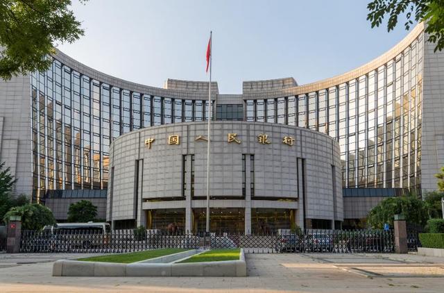 游戏结束，中国大规模抛售美债！特朗普政府已通知中方，一个不变