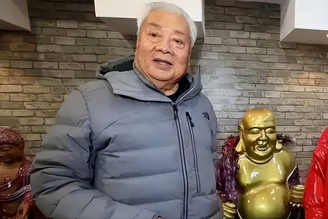 释永信落网第8天，“如来佛祖”饰演者朱龙广逝世，李连杰没说错