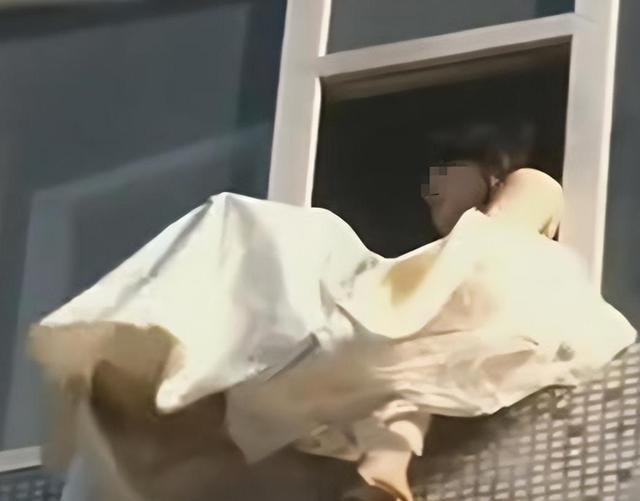 越扒瓜越大！女教师跳楼再添猛料，原来不止被父母逼婚这么简单