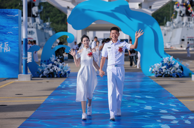 官宣喜讯：他们结婚了，全网祝福