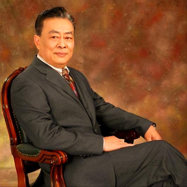 老戏⻣王诗槐:不原谅演员前妻，余生最大心愿就是残疾儿子能结婚