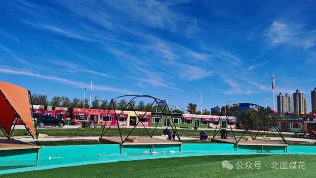 嫩江畔崛起欢乐新地标——金沙潮玩小镇 9 月 27 日盛大启幕