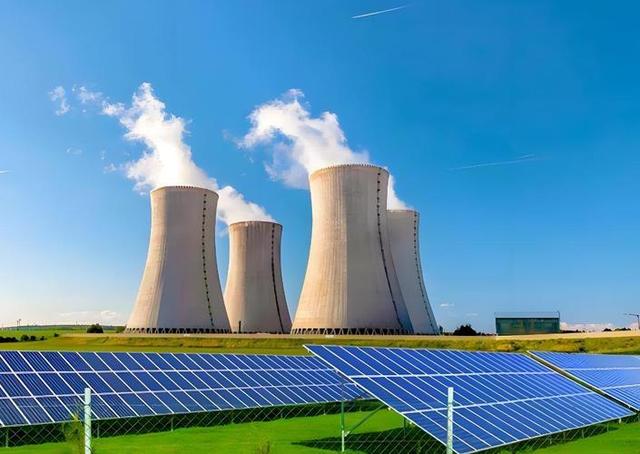 五年计划成就了哪批人？“十五五规划	”规划能猜中哪些风险？