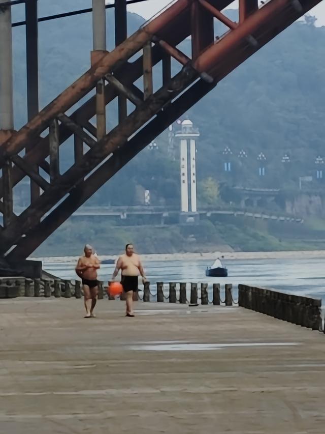 南行漫记：我们就不该来宜宾