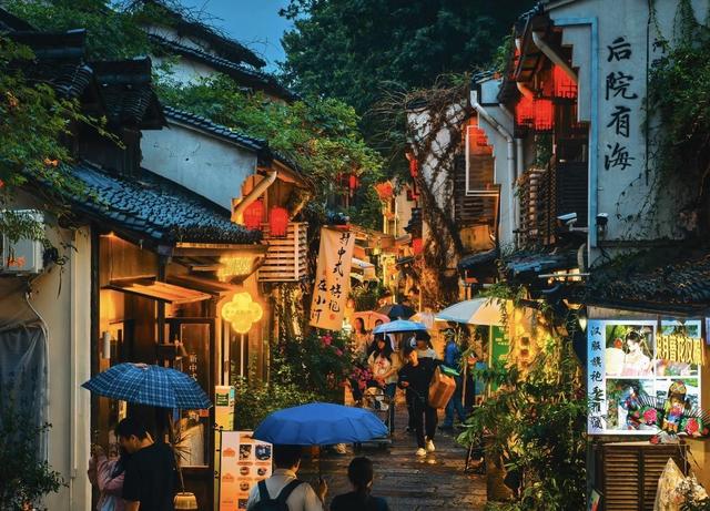 广西人游杭州：小河直街才是真宝藏！避开西湖人潮的私藏攻略