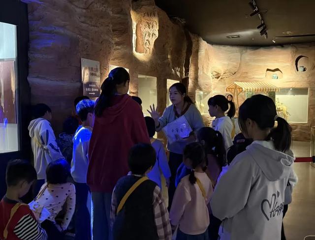 太平社区“小探险家”勇闯丝路，在大观博物馆里“做生意”啦！