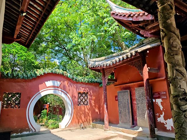 四川旅游：二访阆中古城行散记（图）