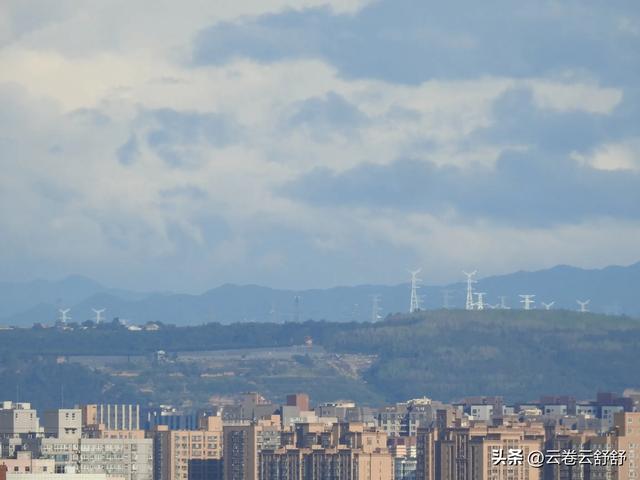 遥望玉山白鹿原,细辩骊山人祖庙