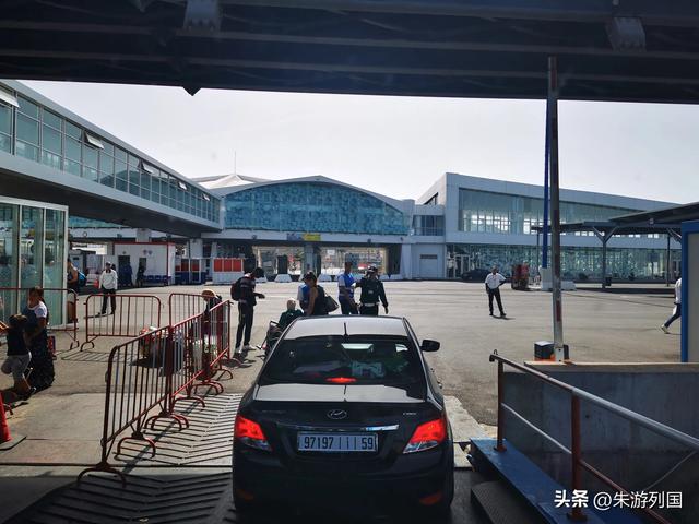 从西班牙公路到摩洛哥街头，一场跨越大陆的意外之旅
