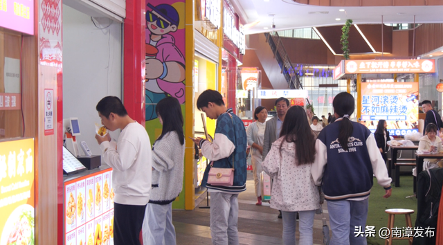 南漳国庆文旅市场热力全开，“奔县”旅游潮玩出新花样