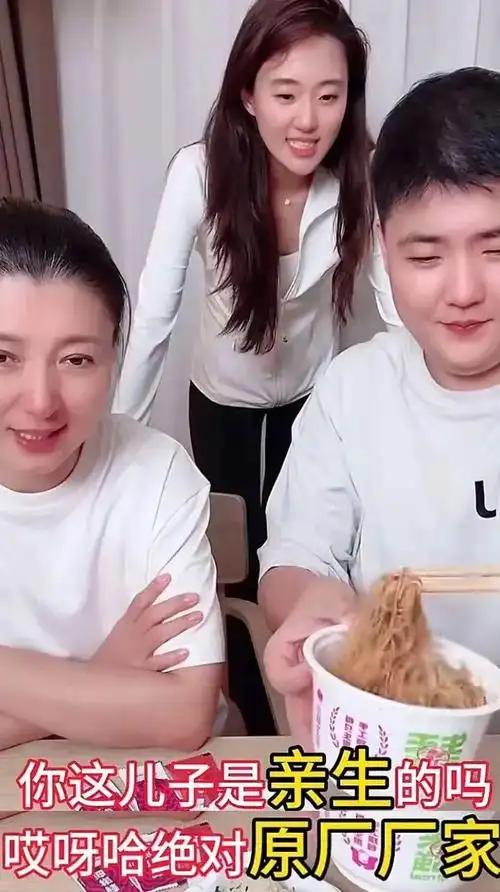 53岁晚节不保？踩着赵本山上位的闫学晶，终是为荒唐行径买了单