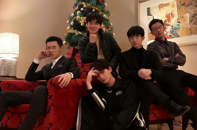 奢靡淫逸的白马会所：性交易泛滥，让富婆挥金如土，最终一夜覆灭