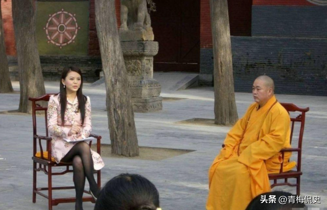 老方丈没说谎！看到李湘拜访少林寺旧照，才发现释永信面相早变了