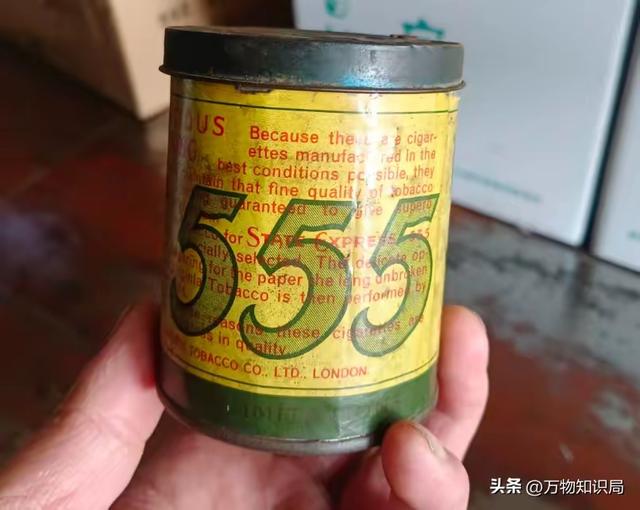 看了供销社里的老烟价目表，才知道五十年前抽的有多贵