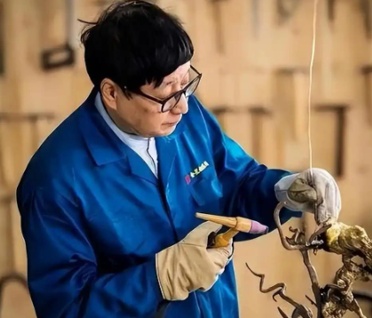 02年浙江男子得知铜价从3万涨到8万，囤铜125吨。随后做了一件事