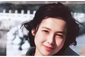 看了蒋雯丽的旧照，才明白：顾长卫王全安为啥相继沦陷，千娇百媚图片