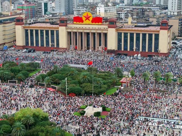 2025年南昌文旅杀疯了！十大名场面让全网狂刷“立刻出发”