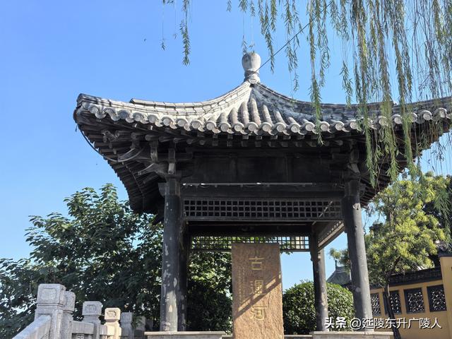 扬州文峰塔，京杭大运河畔四塔之一，塔园寺一体