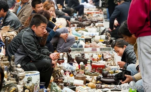 大量日本游客涌入北京，打着旅游幌子不去旅游不吃美食，为啥来？