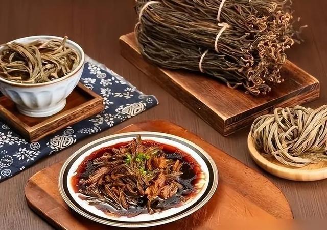 不焯水等于在“服毒”？以下几类蔬菜再懒也要焯水，你焯水了吗？