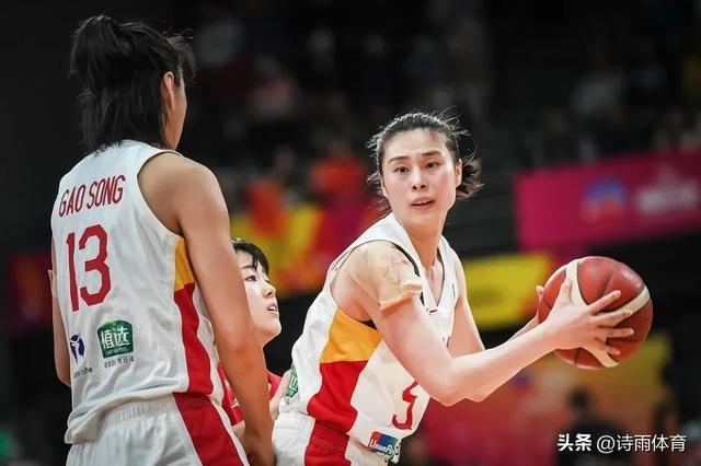 破案了！李梦再次落选中国女篮集训队的原因找到，宫鲁鸣说出实情