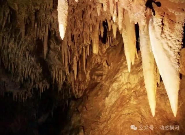 探秘阳城县横河银沙洞：地下深处的珠光宝穴与千年矿道