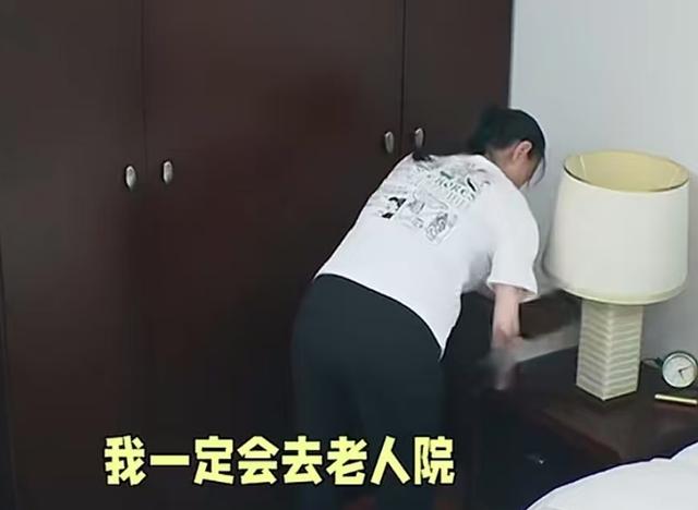 钱再多有什么用?49岁佘诗曼的现状，给不结婚不生娃的人提了个醒