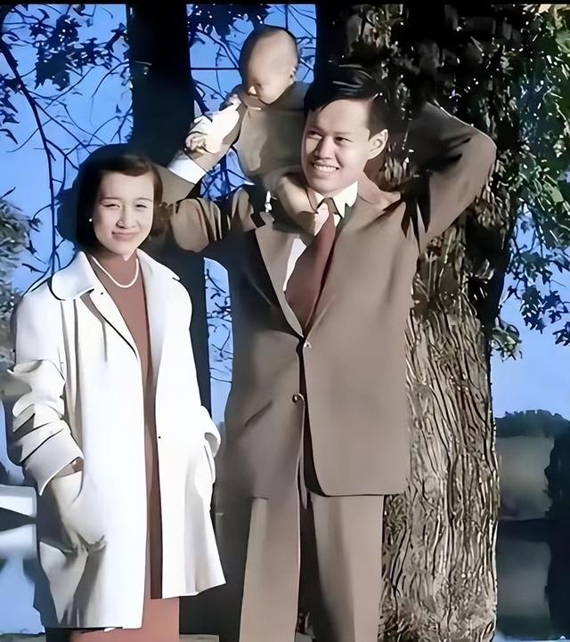 杨振宁去世5天，才发现他的三个子女名字暗藏深意，字字都有来头