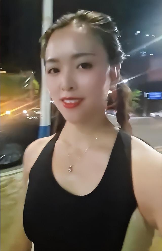 贵州跑圈“女神”李绍艳去世，年仅30岁	，多次在马路上逆行摆拍