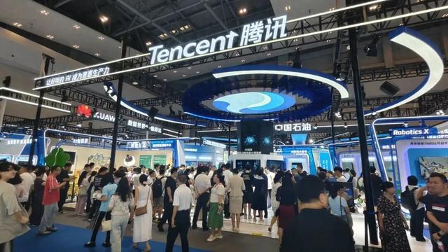 让“好用的AI”成为普惠生产力，腾讯亮相2025世界智能产业博览会！