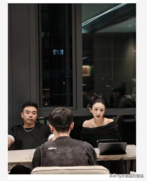 薇娅 妈妈说的对!头发扎起来，真的落落大方