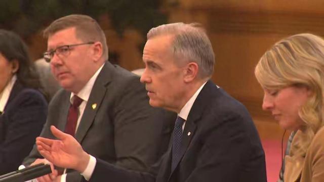 加拿大总理见到中方，当面说出了一句话，旁边官员听到后都惊了