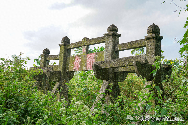 海口市昌学村节孝坊，由晚清四大名臣之张之洞批准建造