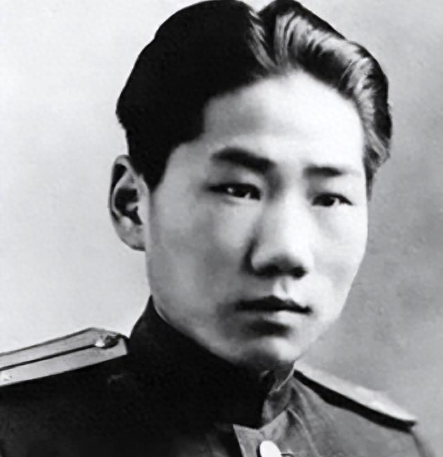 如果毛岸英没有牺牲，会担任什么职务？