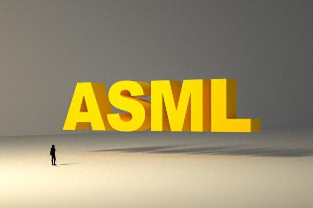 都反水了？ASML	、荷兰光刻机供应商陆续宣布，外媒：事情闹大了