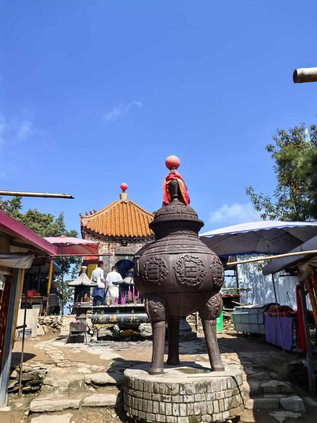 奔向炼丹炉：山上有了炼丹炉，爬山就有了奔头
