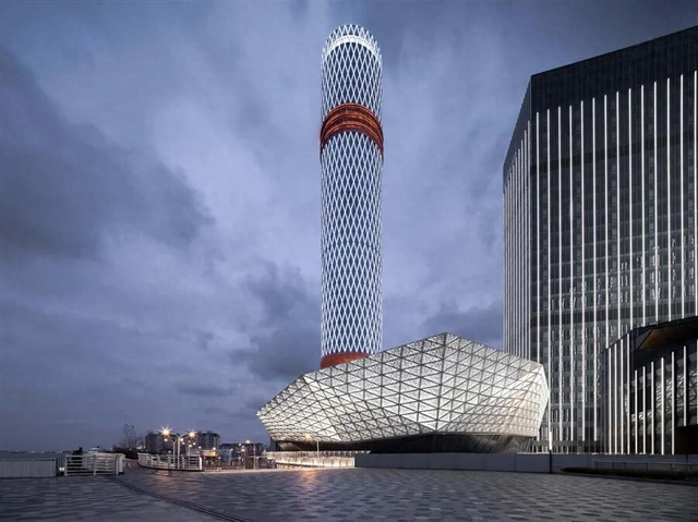 上海新地标：“定海神针”是真高，“东海龙宫”也是真闪！