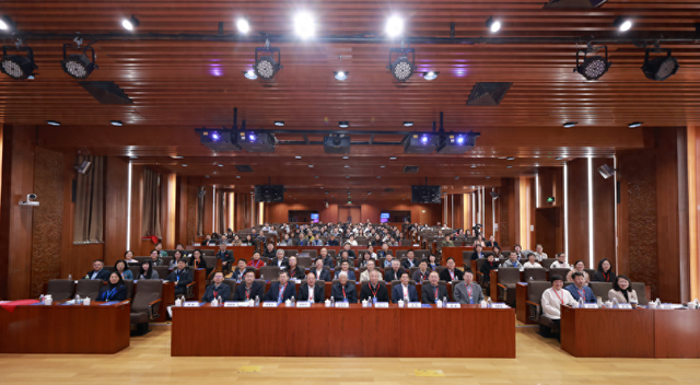 中国教育学会脑科学与学习科学分会第二届理事会成立大会暨2025学术年会在北京召开