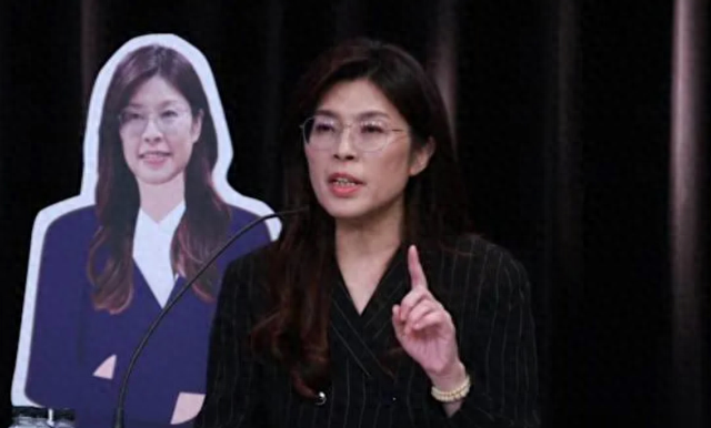 郑丽文公布国民党副主席、秘书长人选，此前表态愿赴大陆访问交流，国台办回应