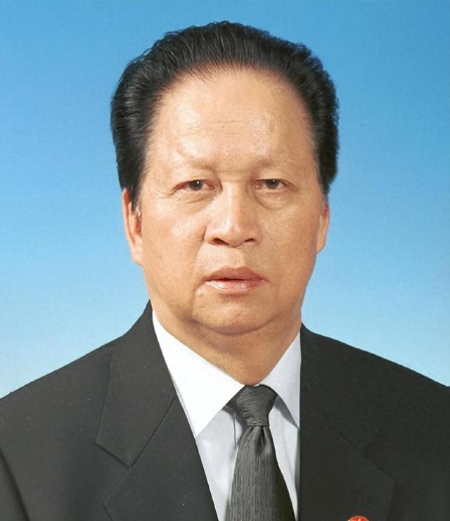 肖扬：曾任最高人民法院院长，官至副国级，创建中国第一个反贪局