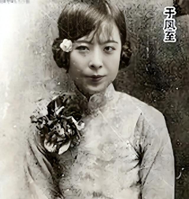 于凤至胸前溃烂赴美求医，一老外抱住她亲了一口说：你终于到了