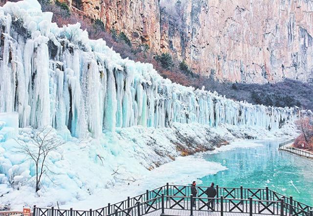 山西平顺：“冷资源”变身“热风景”