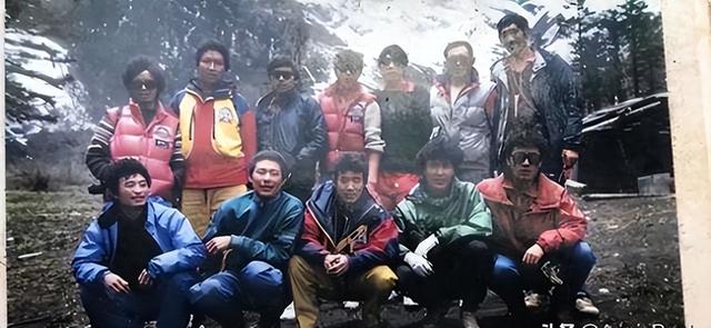 17名登山队员遇难，七年后日记中留下诡异话语：我们错了，救救我