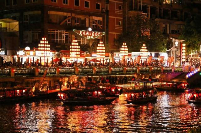 文旅观察｜文化打底 传统七夕带出甜蜜经济新生机