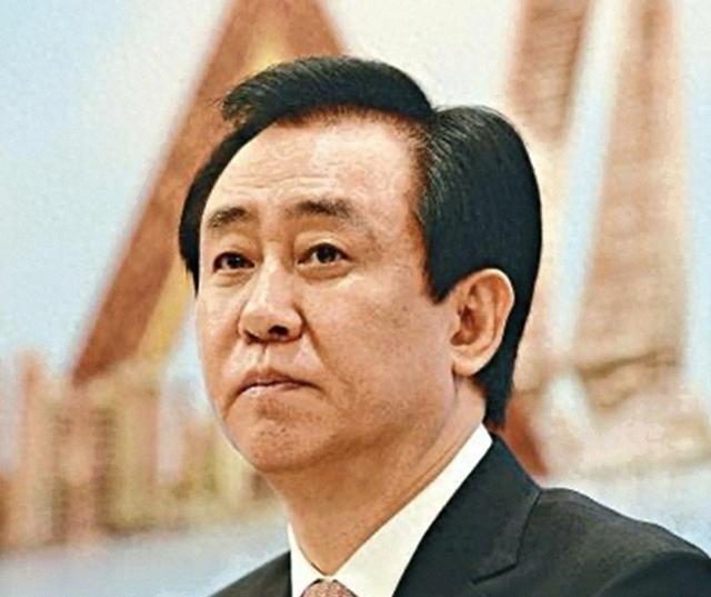 被指藏身美国4个月	，恒大前总裁再迎噩耗，许家印最后希望幻灭