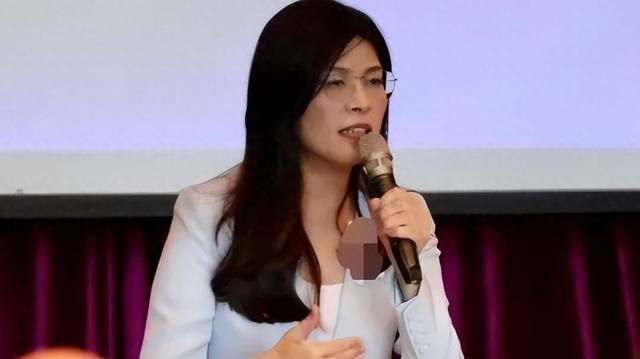 登机赴京前，郑丽文被约谈	，国民党确定新人事，洪秀柱力量已冒头