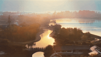 “冬季暖阳·凉山不凉”文旅季：雾漫邛海铺水墨 风拂湿地染青纱