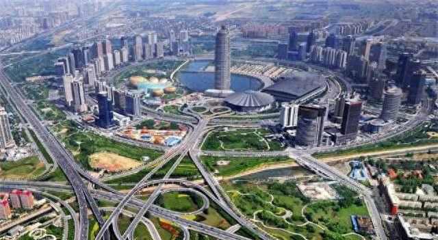 1952年毛主席巡视黄河和河南，回京后拍板：河南省会可以迁往郑州