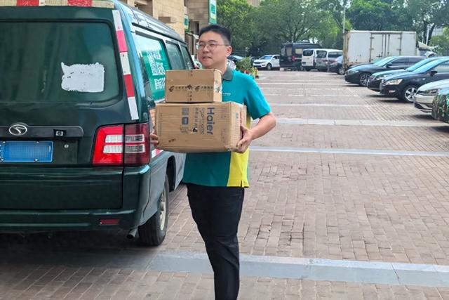 日行万步，为每一份“及时达”！