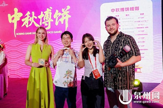 “丝游记”里遇见“活着的古城”——海外网红泉州采风侧记